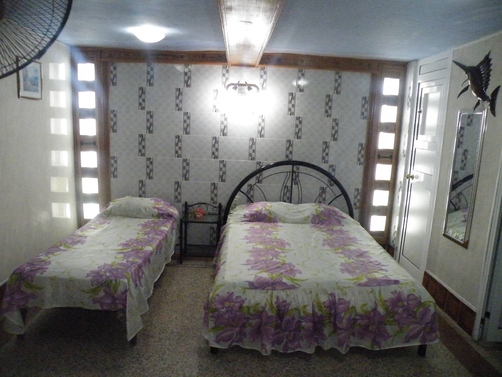 HAV201 – Room 1 Triple bedroom with private bathroom